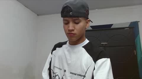 MACHO DOMINANTE online show from 10/24/25, 11:23