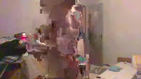 Snapshot of machoalex chatting on 03/07/26, 05:04 MACHOLIVRE online show from 03/07/26, 05:04
