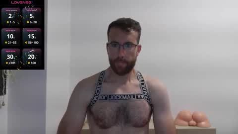 Snapshot of machohiberiko chatting on 11/13/25, 05:34 Jota online show from 11/13/25, 05:34