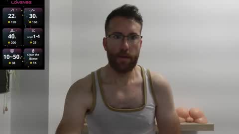 Snapshot of machohiberiko chatting on 11/18/25, 07:13 Jota online show from 11/18/25, 07:13