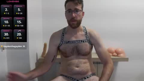 Snapshot of machohiberiko chatting on 11/21/25, 02:27 Jota online show from 11/21/25, 02:27