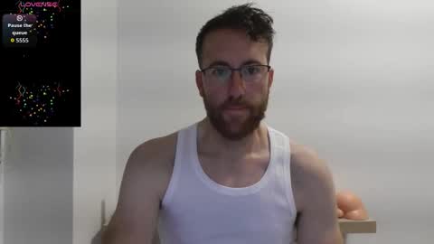 Snapshot of machohiberiko chatting on 12/01/25, 06:24 Jota online show from 12/01/25, 06:24