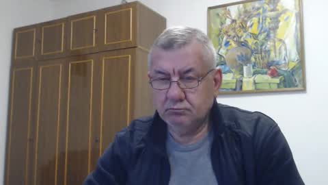 Macho online show from 10/19/25, 02:50