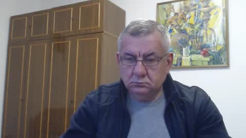 Macho online show from 10/22/25, 03:01