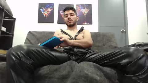 instagram mackdanielsx online show from 11/21/25, 09:24