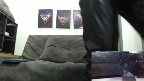 instagram mackdanielsx online show from 11/24/25, 09:25