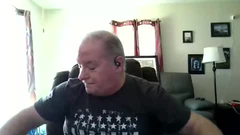 Snapshot of mackdocc001 chatting on 09/20/25, 03:13 mackdocc001 online show from 09/20/25, 03:13