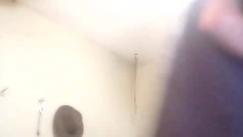 Snapshot of mackdog1369 chatting on 10/26/25, 10:43 mackdog1369 online show from 10/26/25, 10:43