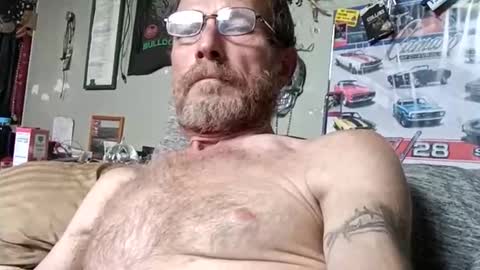 mackdog1369 online show from 04/22/26, 05:36