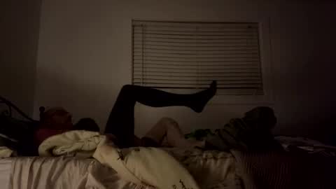 slyshyguy69 online show from 09/18/25, 09:11