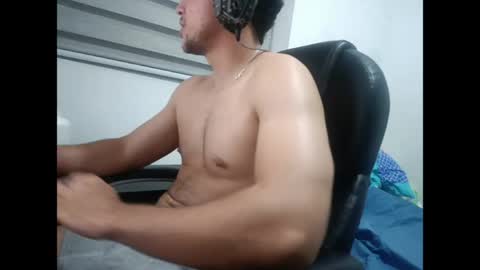Snapshot of macuino chatting on 06/02/26, 04:14 ShadowVelvet online show from 06/02/26, 04:14