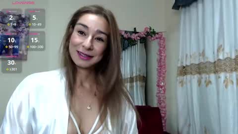 Dalila online show from 01/06/25, 12:24