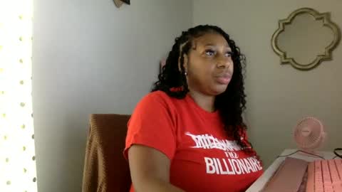 madam_glam online show from 06/18/26, 01:48