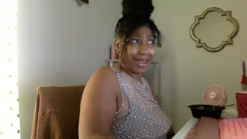 madam_glam online show from 07/15/26, 04:34