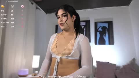 Snapshot of madam_osher chatting on 11/13/25, 04:11 madam_osher online show from 11/13/25, 04:11