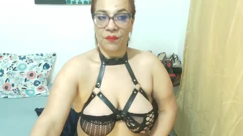 Snapshot of madame_desire_ chatting on 05/14/26, 02:02 madame_desire_ online show from 05/14/26, 02:02