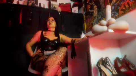 madame ibby online show from 07/27/26, 06:31