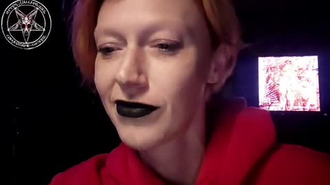 Snapshot of madame_lucifer chatting on 10/07/25, 06:43 Madame Lucifer online show from 10/07/25, 06:43