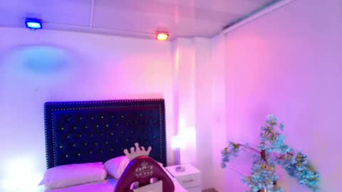 Madame Scarllet  online show from 06/04/26, 11:38