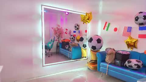 Madame Scarllet  online show from 06/17/26, 11:12