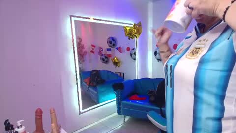 Madame Scarllet  online show from 07/15/26, 11:48