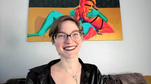 Madam Mezusa online show from 12/05/24, 10:45