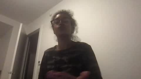 madamp1 online show from 04/22/26, 02:03