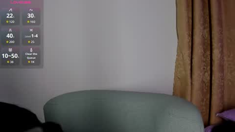 Snapshot of maddie_01 chatting on 06/10/26, 11:53 Maddie online show from 06/10/26, 11:53