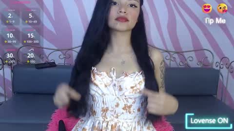 Snapshot of maddie__cute chatting on 09/17/25, 08:32 Maddie Cute online show from 09/17/25, 08:32