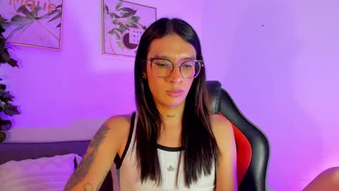 Maddie Ray online show from 06/03/26, 02:33