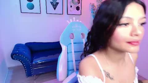 maddie_t18 online show from 06/11/26, 11:19
