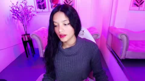 maddie_t18 online show from 07/27/26, 11:28