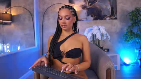 Maddie online show from 05/30/26, 09:50