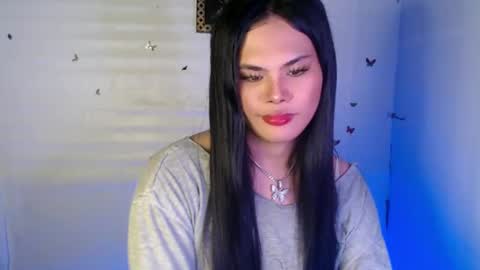 Snapshot of maddiejackson chatting on 12/18/24, 03:22 Im ZY DONT FORGET TO FOLLOW ME - online show from 12/18/24, 03:22