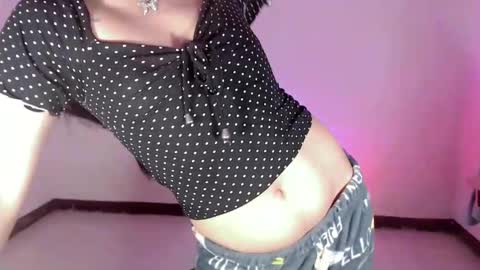 Snapshot of maddiejackson chatting on 01/19/25, 11:23 Im ZY DONT FORGET TO FOLLOW ME - online show from 01/19/25, 11:23