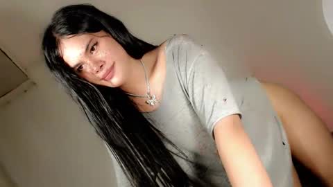 Snapshot of maddiejackson chatting on 03/11/25, 06:53 Im ZY DONT FORGET TO FOLLOW ME - online show from 03/11/25, 06:53