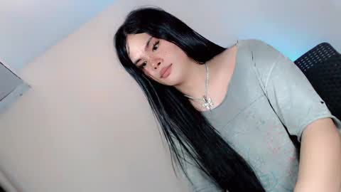 Snapshot of maddiejackson chatting on 03/11/25, 01:01 Im ZY DONT FORGET TO FOLLOW ME - online show from 03/11/25, 01:01