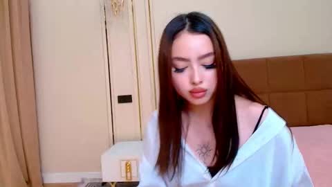 Snapshot of maddieperezz_ chatting on 06/01/26, 05:25 Madelaine online show from 06/01/26, 05:25