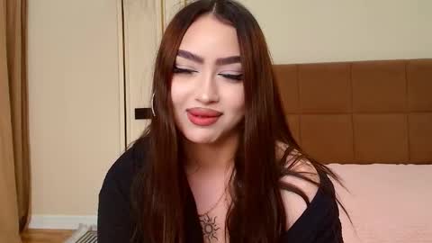 Snapshot of maddieperezz_ chatting on 06/04/26, 05:41 Madelaine online show from 06/04/26, 05:41