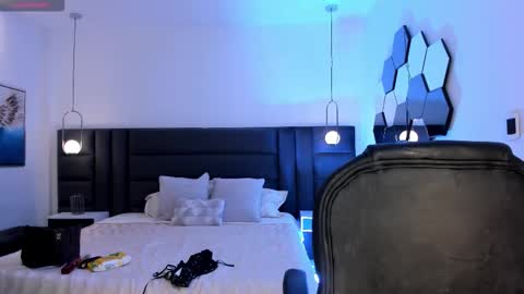 Maddison online show from 09/14/25, 03:49