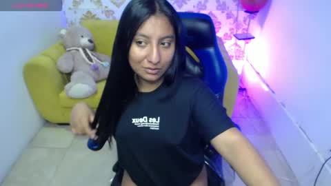 maddisson_m online show from 09/12/25, 08:42