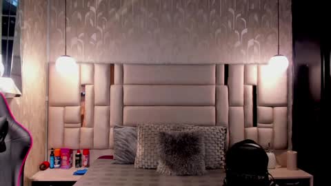 Snapshot of maddox_santana chatting on 12/17/24, 06:24 Maddox Santana online show from 12/17/24, 06:24