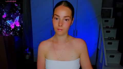 maddy_gate online show from 07/01/26, 09:22