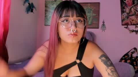 Snapshot of maddy_jhonsson chatting on 07/10/26, 08:33 Maddy online show from 07/10/26, 08:33
