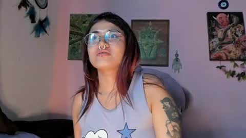Snapshot of maddy_jhonsson chatting on 07/17/26, 04:19 Maddy online show from 07/17/26, 04:19