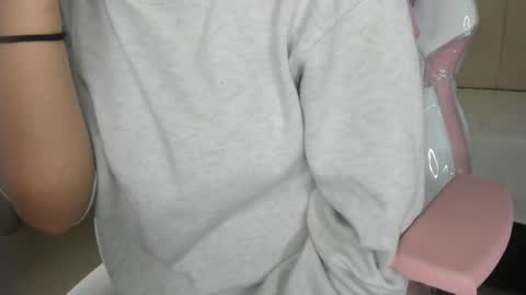 Maddy online show from 10/30/25, 03:52