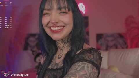 maddy_uwu online show from 03/27/26, 05:57