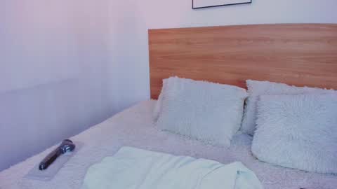  Maddy Crofft online show from 09/15/25, 11:21