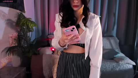 Snapshot of maddyfever chatting on 06/05/26, 05:36 maddyfever online show from 06/05/26, 05:36