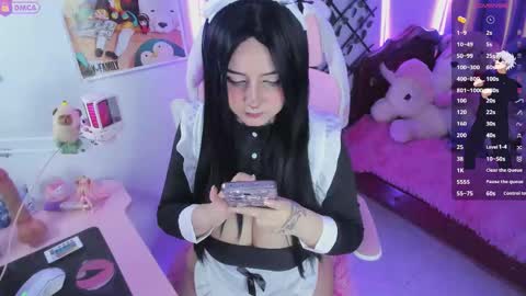 Snapshot of maddyfoox chatting on 11/07/25, 02:17 Maddy Foox online show from 11/07/25, 02:17